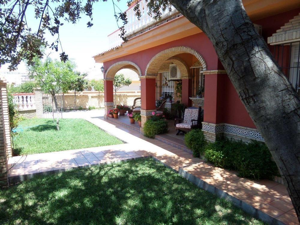 Hostal Victoria Hotel